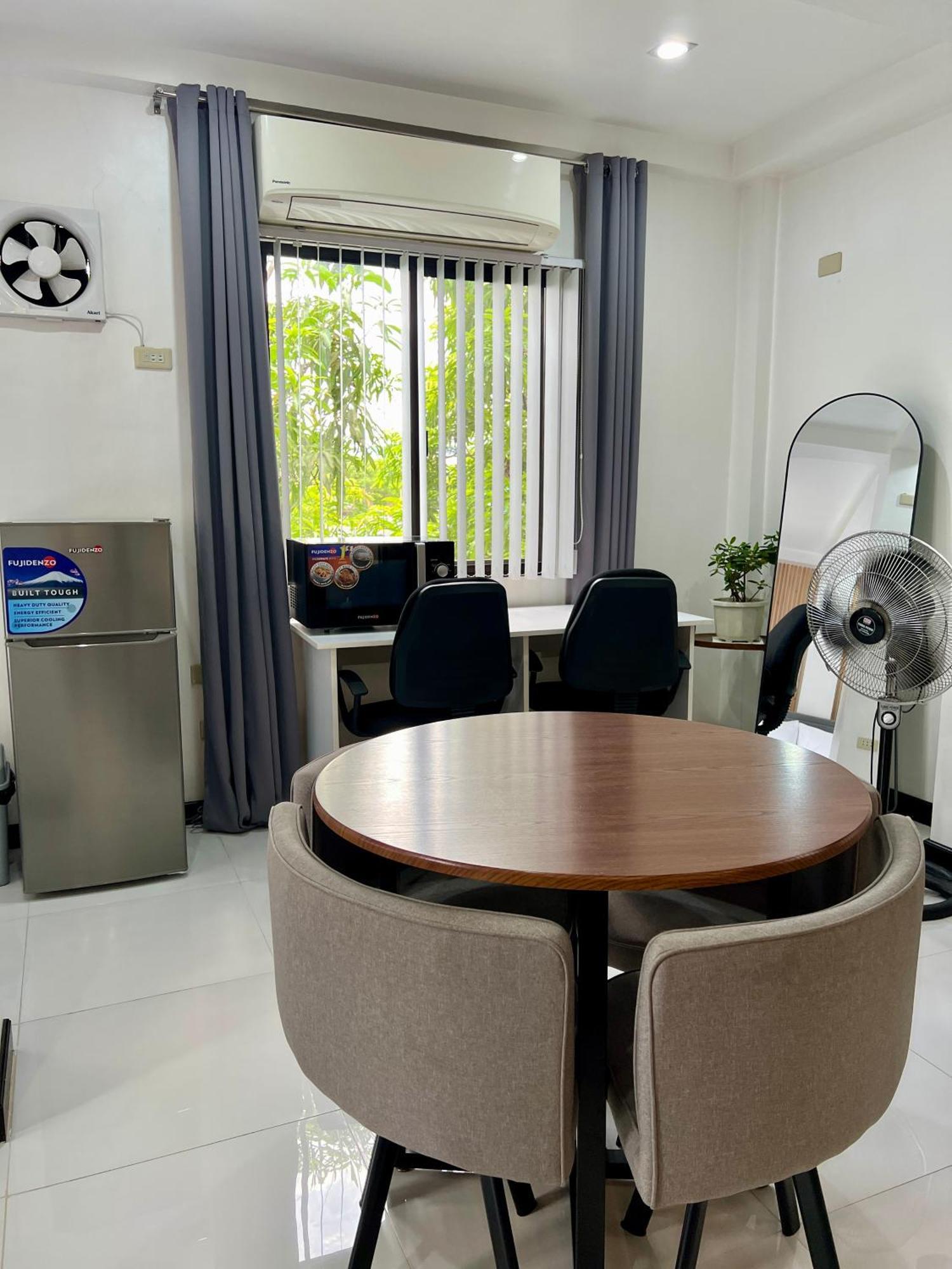 Gia'S Place San Mateo Екстер'єр фото