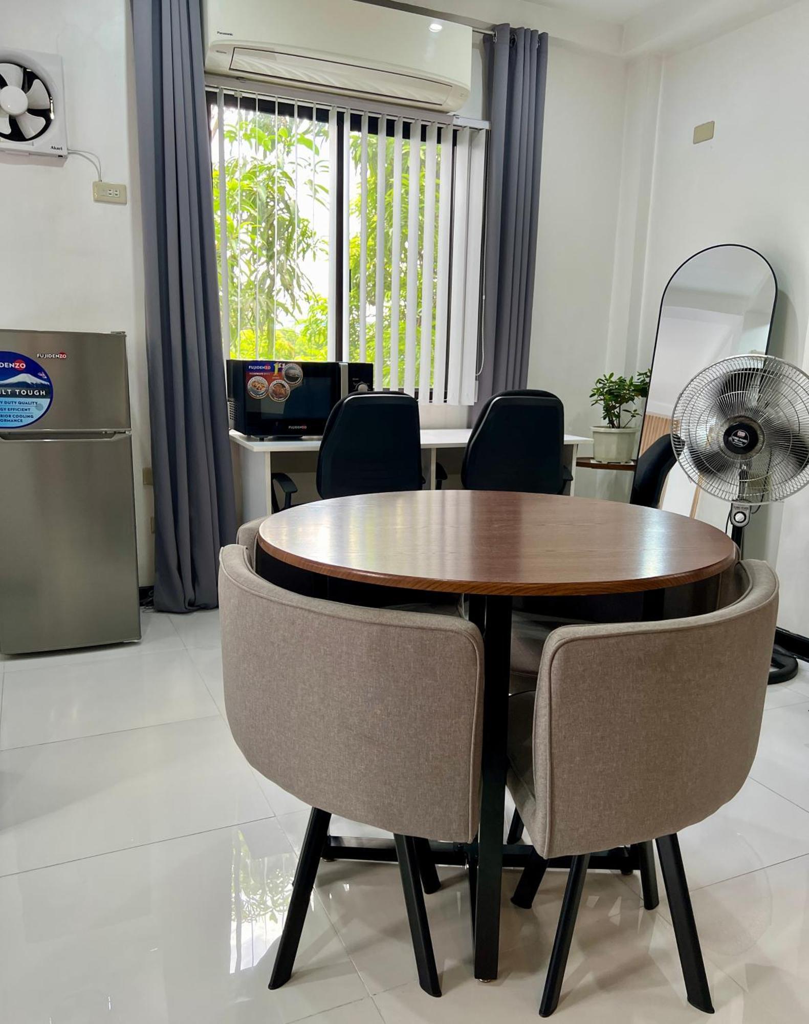 Gia'S Place San Mateo Екстер'єр фото